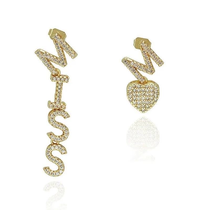 Дии Мисс Леттер Инитиал минђуша